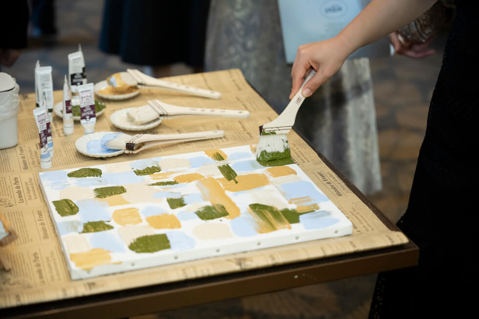 ゲストと創り上げる、温かな誓いと笑顔弾けるパーティー